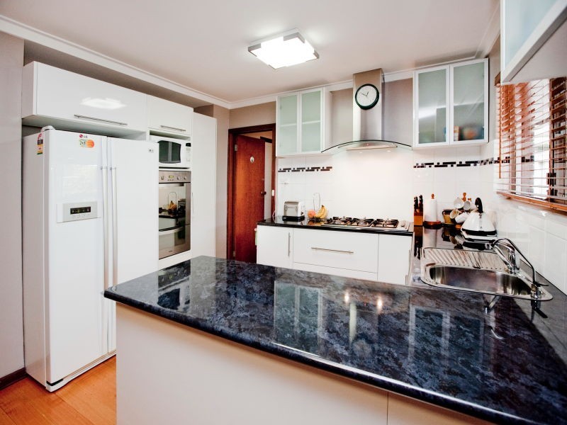 2 Burgess Street, Hamersley WA 6022