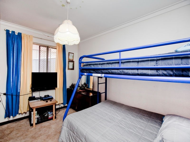 2 Burgess Street, Hamersley WA 6022