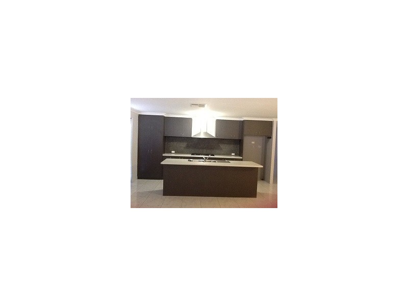 10 Aston Chase, Aveley WA 6069