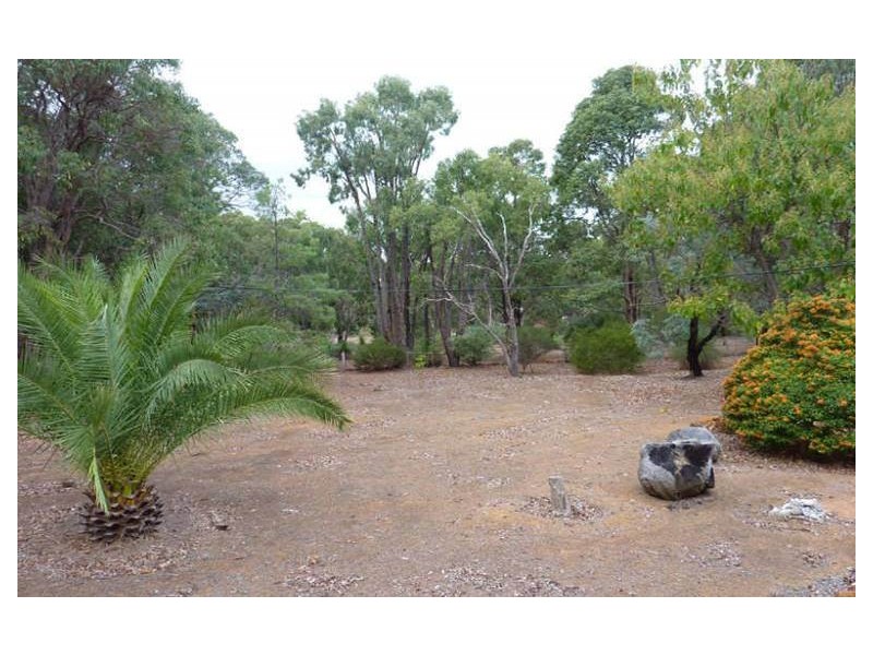 510 Warrigal Way, Chidlow WA 6556