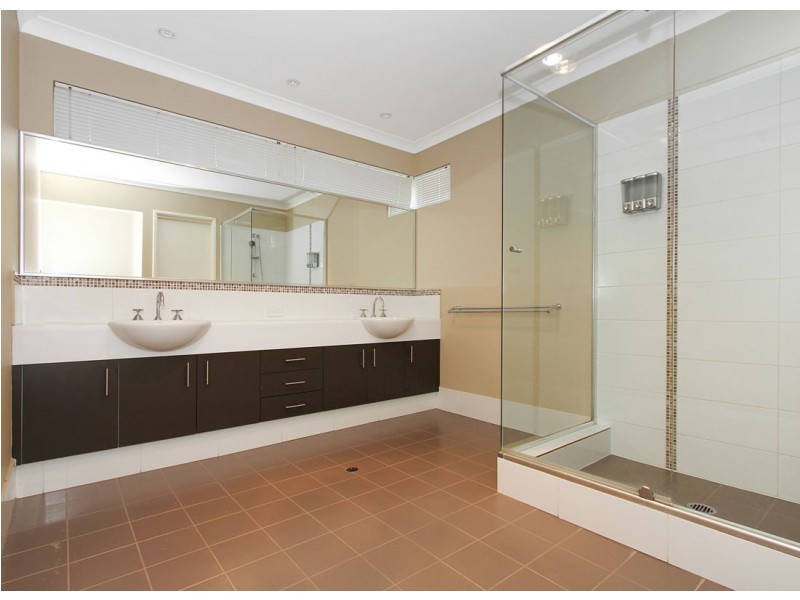 17 Kersley Loop, Harrisdale WA 6112