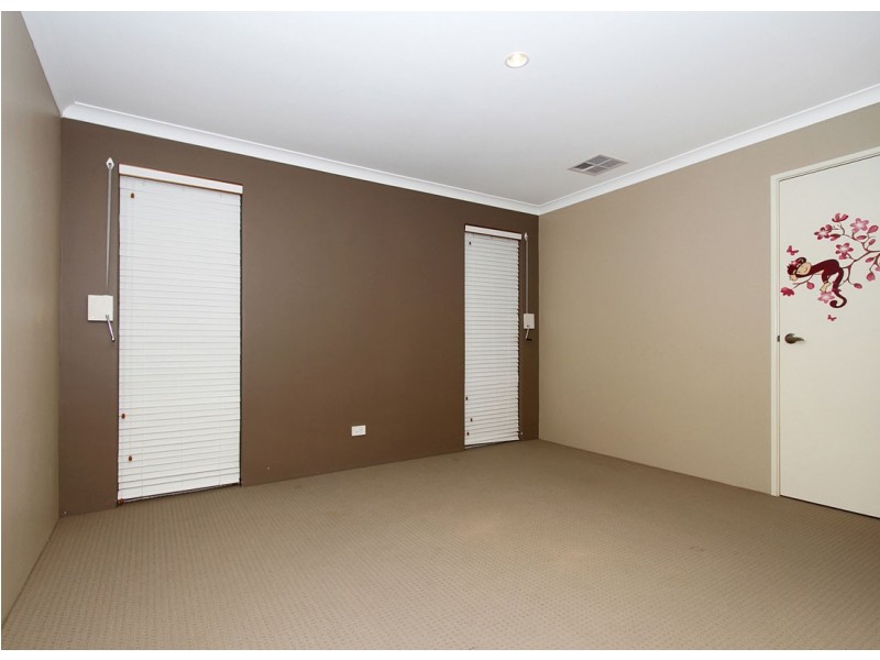 17 Kersley Loop, Harrisdale WA 6112