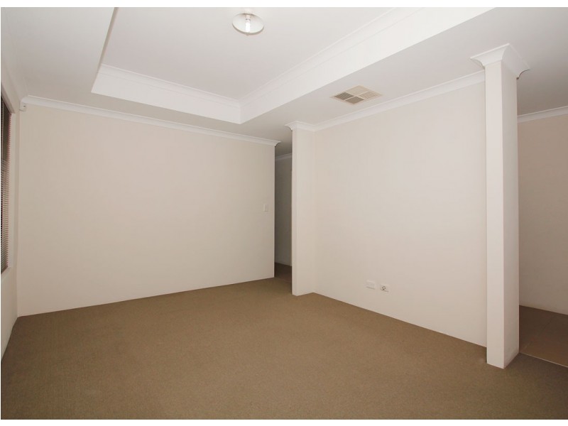 24 Fairlie Road, Canning Vale WA 6155