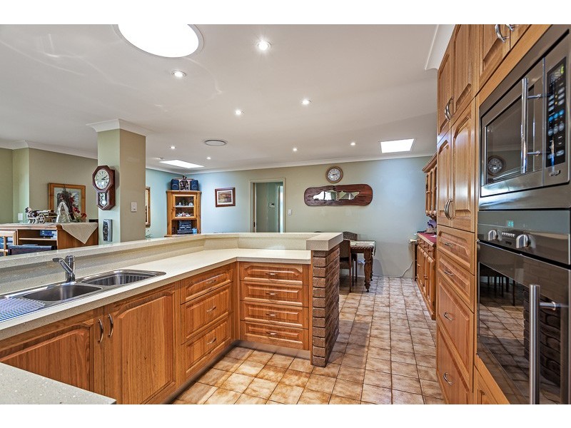 12 Lantana Crescent, Dianella WA 6059