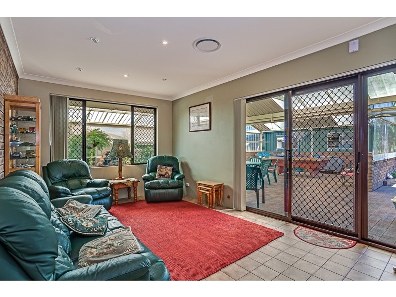 12 Lantana Crescent, Dianella WA 6059