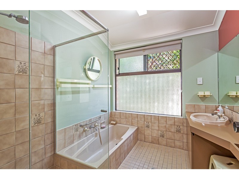 12 Lantana Crescent, Dianella WA 6059