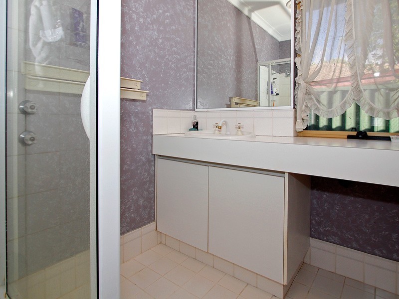 5 Don Close, Beechboro WA 6063