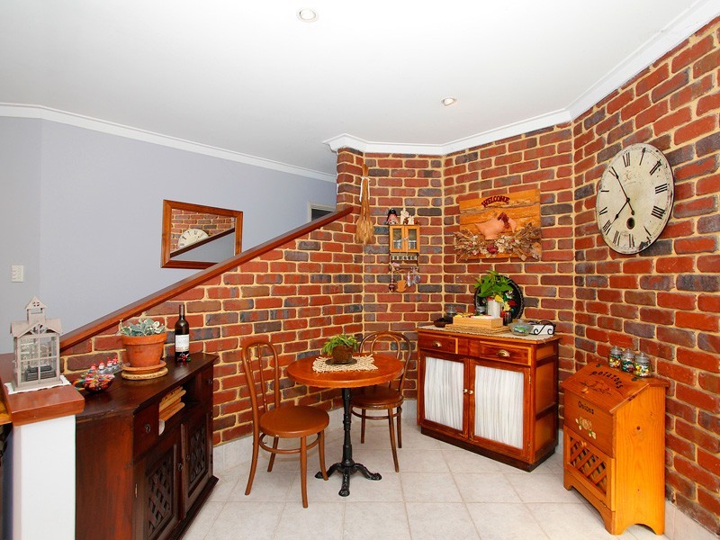 5 Don Close, Beechboro WA 6063