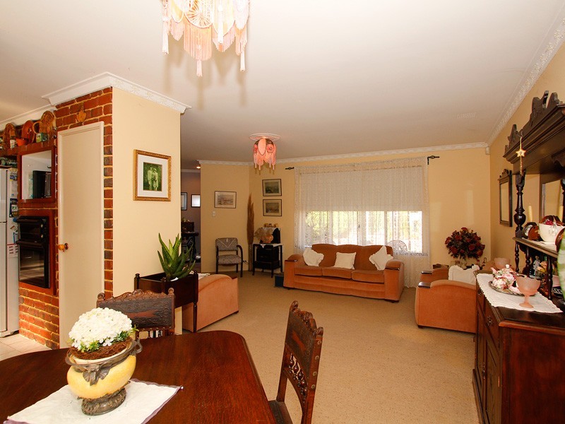 5 Don Close, Beechboro WA 6063