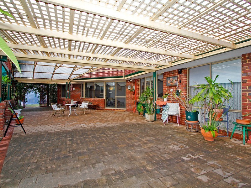 5 Don Close, Beechboro WA 6063