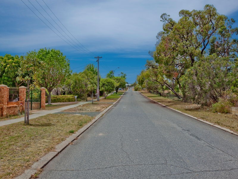 27 Etchingham Road, Balga WA 6061