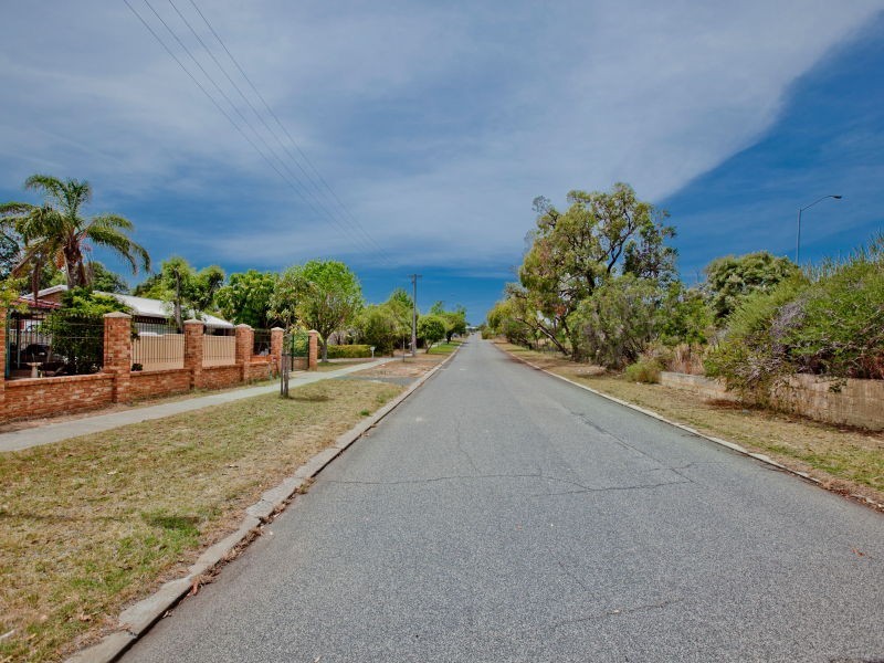27 Etchingham Road, Balga WA 6061