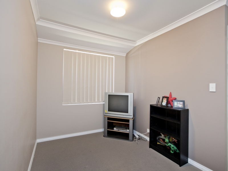 17A Raleigh Road, Bayswater WA 6053