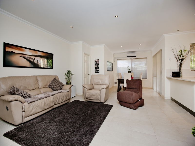 30b Pola Street, Dianella WA 6059