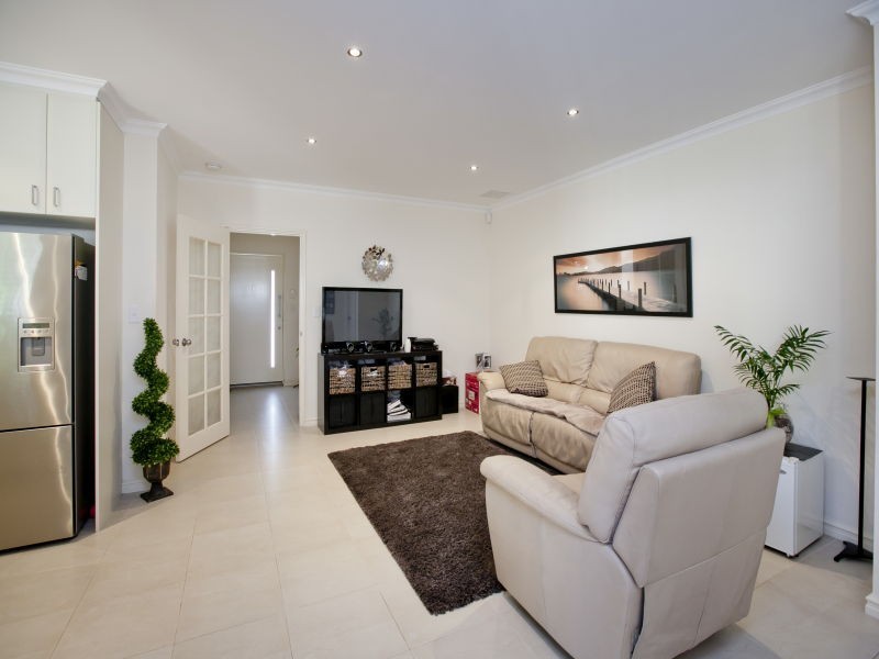 30b Pola Street, Dianella WA 6059