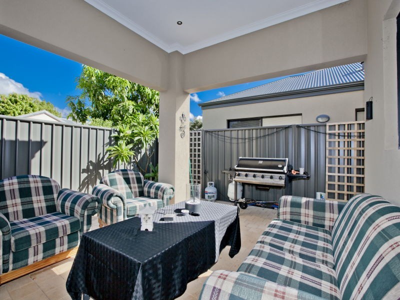 30b Pola Street, Dianella WA 6059