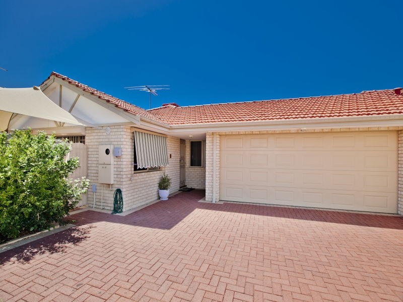 4/356 Light Street, Dianella WA 6059