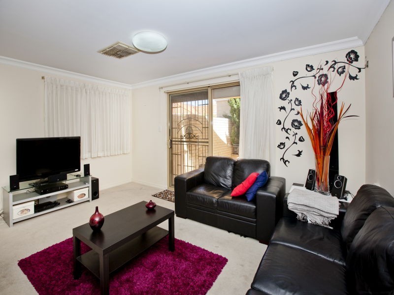 4/356 Light Street, Dianella WA 6059