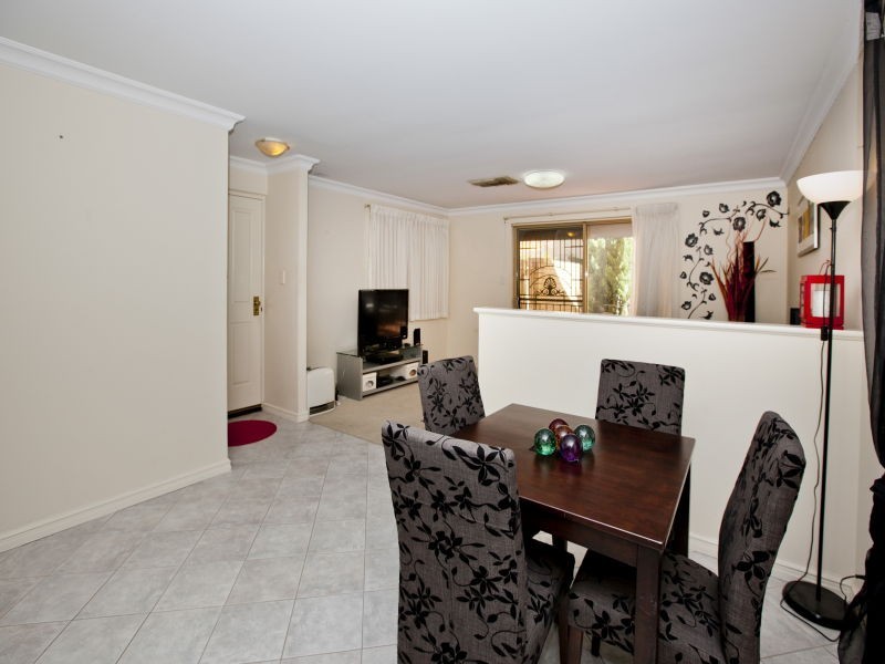 4/356 Light Street, Dianella WA 6059