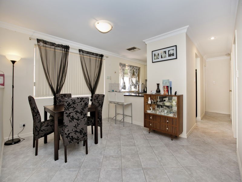 4/356 Light Street, Dianella WA 6059