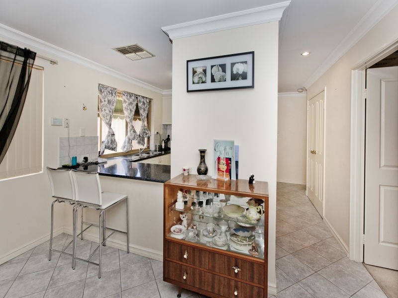 4/356 Light Street, Dianella WA 6059