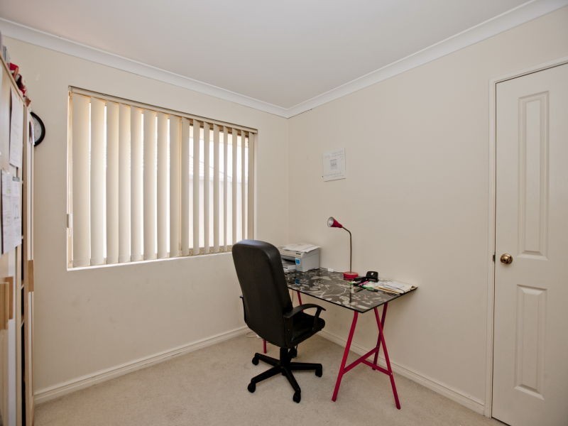 4/356 Light Street, Dianella WA 6059