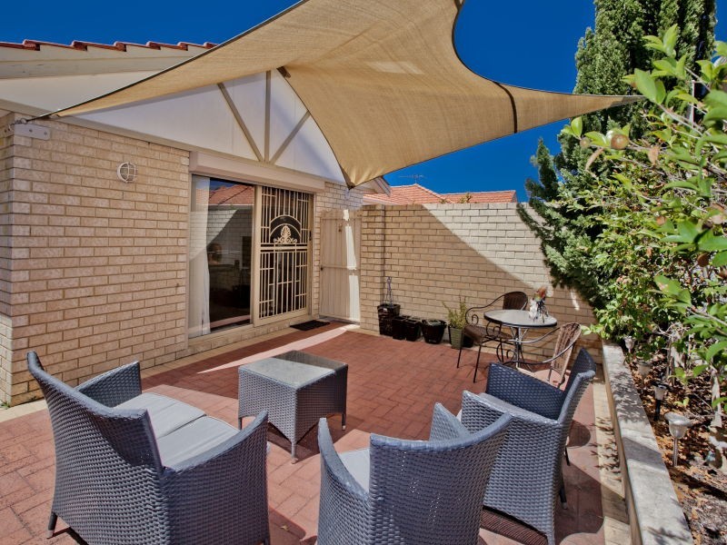 4/356 Light Street, Dianella WA 6059