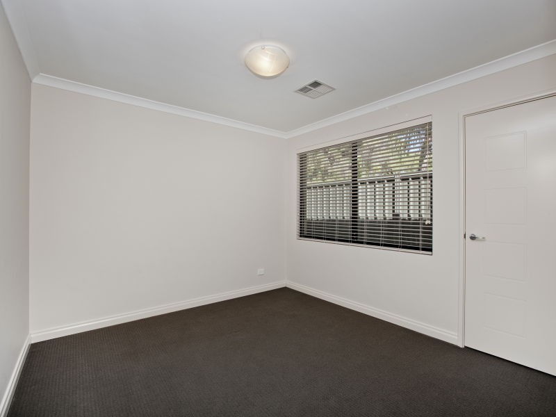 33a Kensington Avenue, Dianella WA 6059