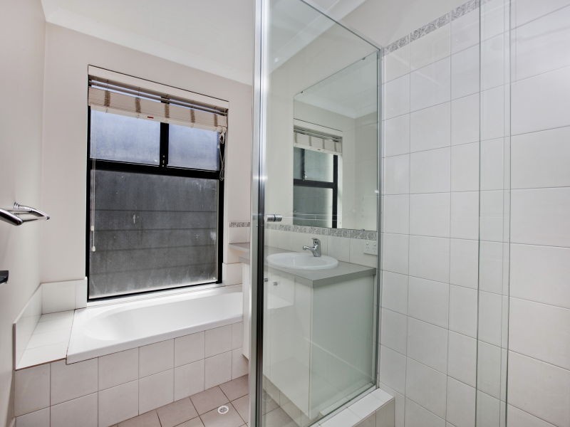 33a Kensington Avenue, Dianella WA 6059