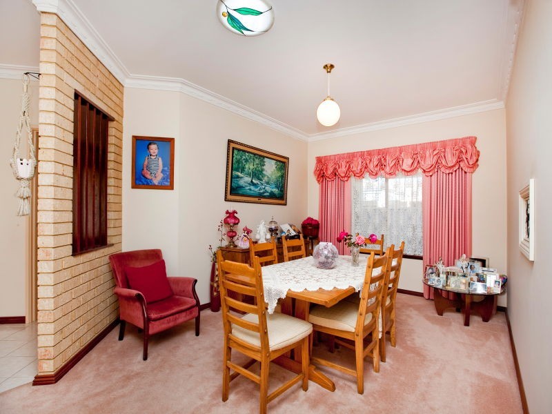 89 Belleview Crescent, Dianella WA 6059