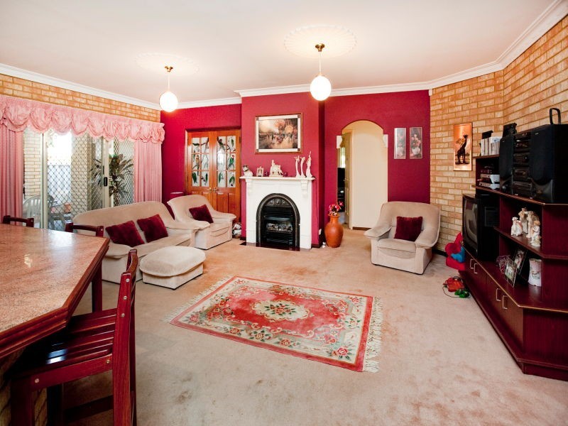 89 Belleview Crescent, Dianella WA 6059