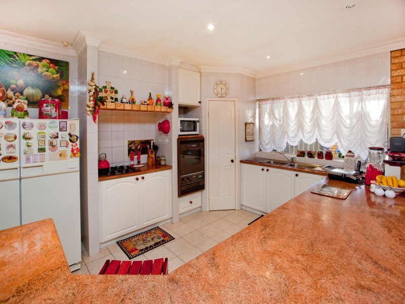 89 Belleview Crescent, Dianella WA 6059