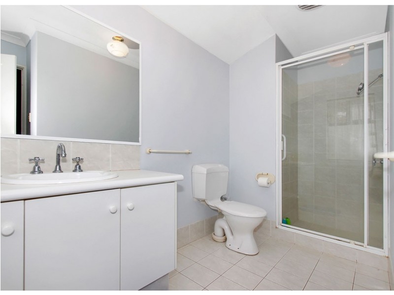 1/380 The Strand, Dianella WA 6059