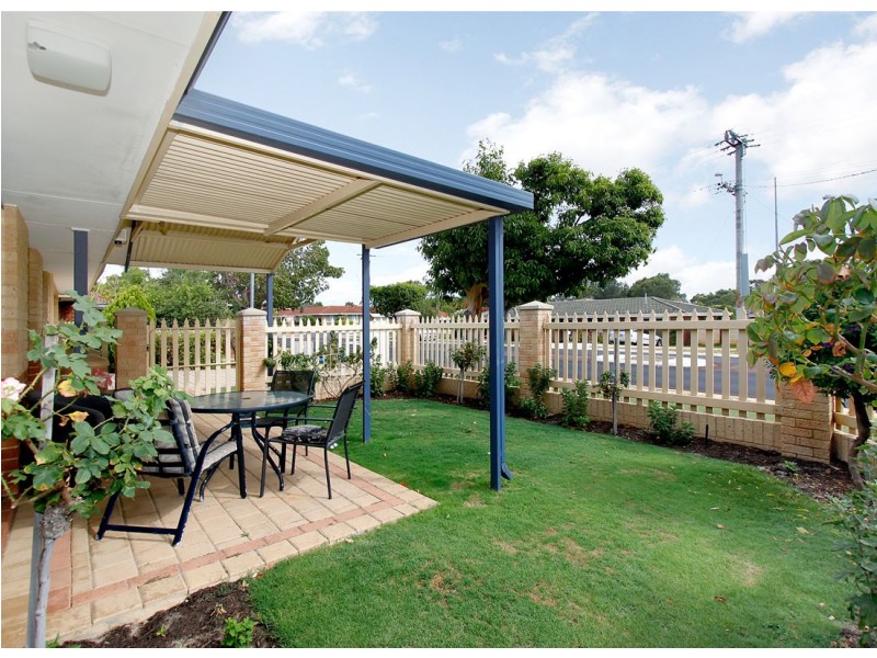 1/380 The Strand, Dianella WA 6059