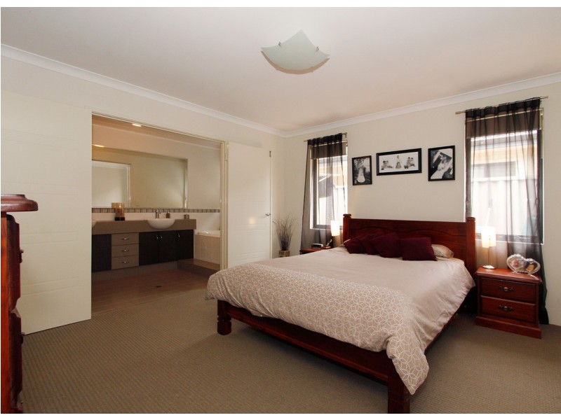 71 Daleford Way, Southern River WA 6110