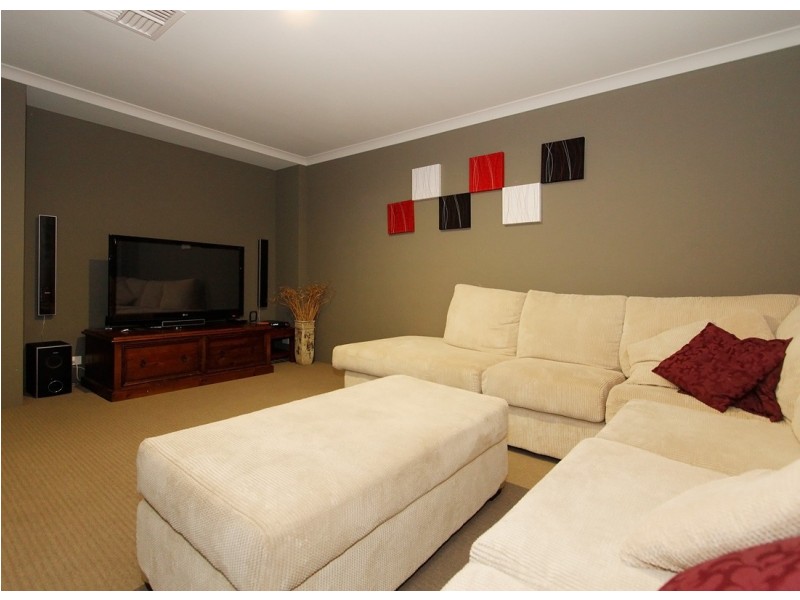 71 Daleford Way, Southern River WA 6110