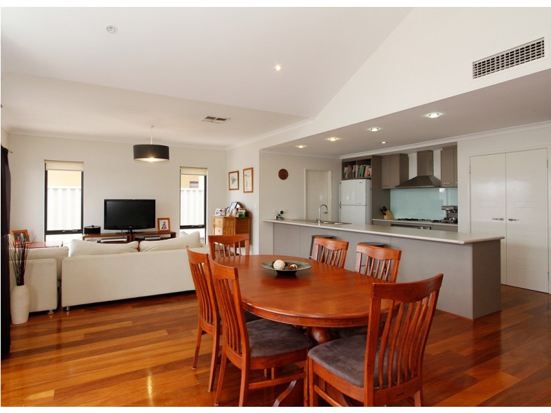 71 Daleford Way, Southern River WA 6110