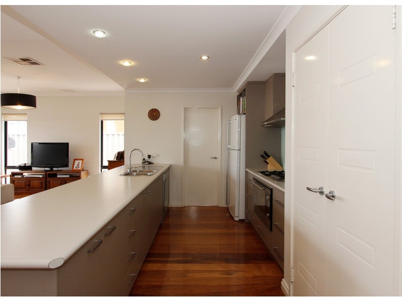 71 Daleford Way, Southern River WA 6110