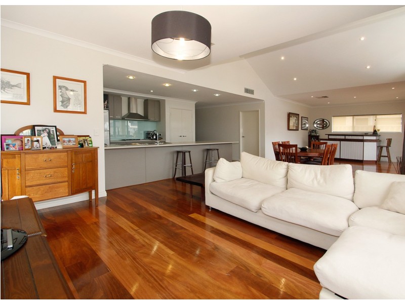 71 Daleford Way, Southern River WA 6110