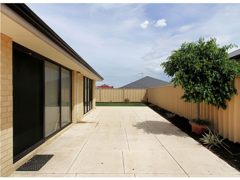 10 Abbotsdale Way, Southern River WA 6110