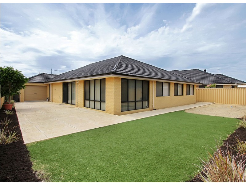 10 Abbotsdale Way, Southern River WA 6110