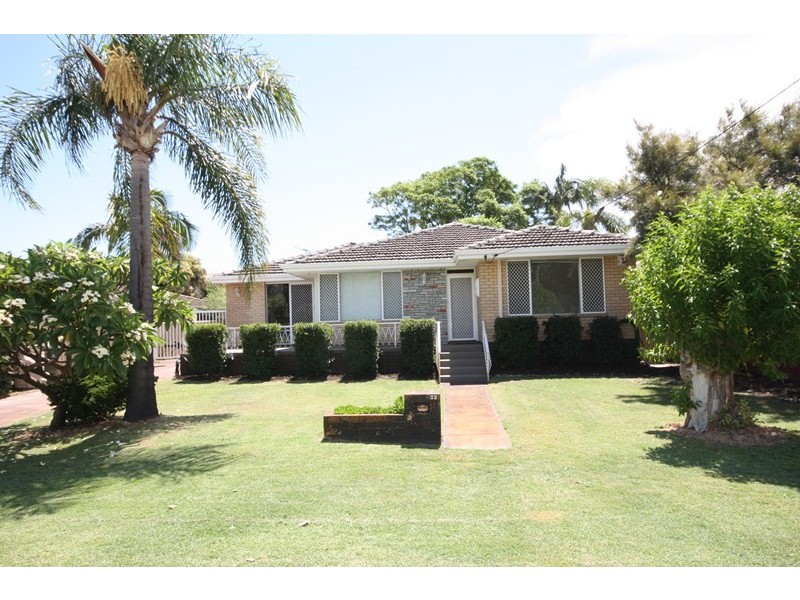 35 Edison Street, Dianella WA 6059