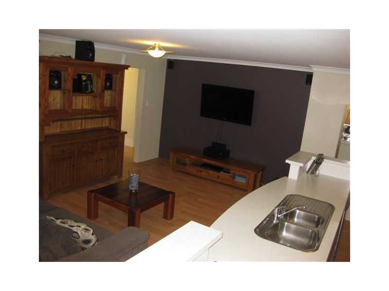 21 Jonquil Loop, Seville Grove WA 6112