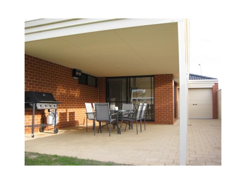 21 Jonquil Loop, Seville Grove WA 6112