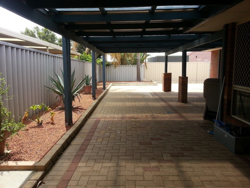 106 Guadalupe Drive, Ballajura WA 6066
