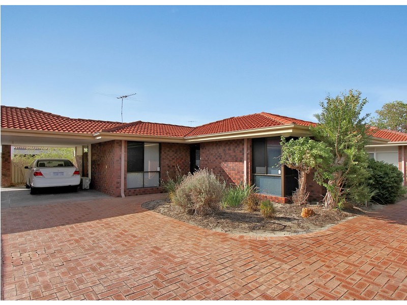 2/105 Pola Street, Dianella WA 6059