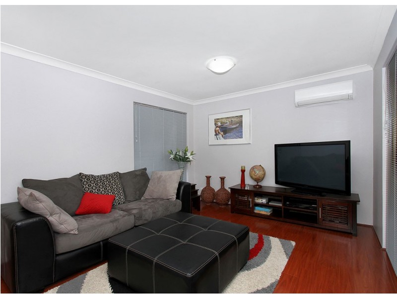 2/105 Pola Street, Dianella WA 6059