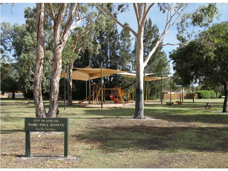 2/105 Pola Street, Dianella WA 6059