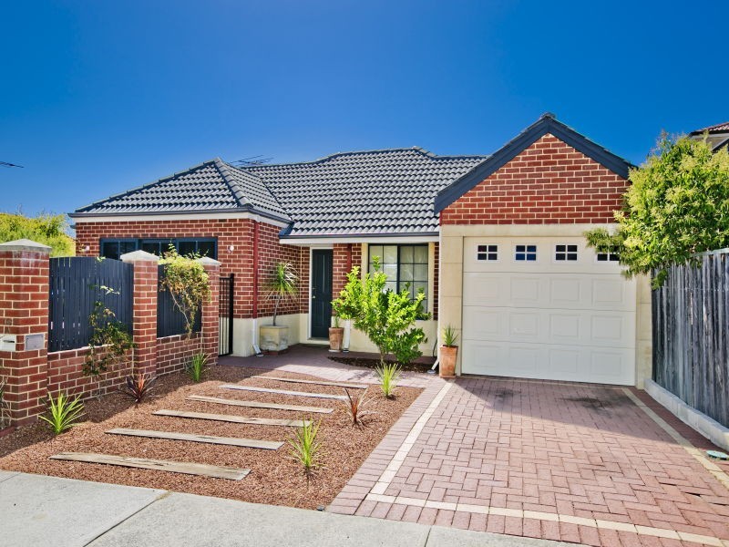 1/102 Banksia Street, Tuart Hill WA 6060