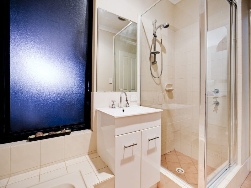 1/102 Banksia Street, Tuart Hill WA 6060